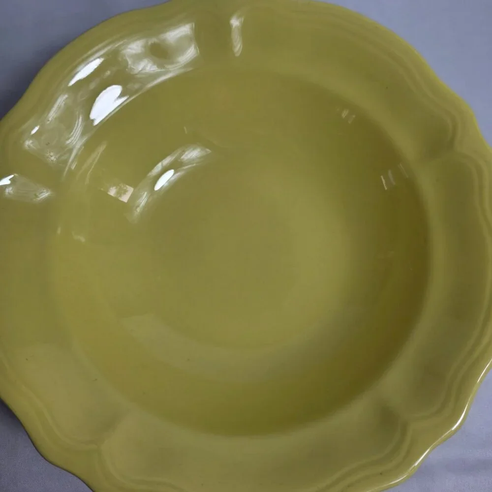 ONE Federalist by Sears Buttercup Serving Bowl Yellow with Scalloped Edge 9 Inch